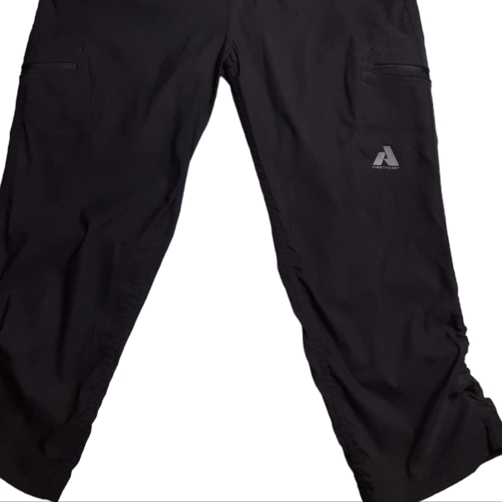 Eddie Bauer First Ascent Black Adventure Crop Pant SZ 2 - Picture 2 of 14